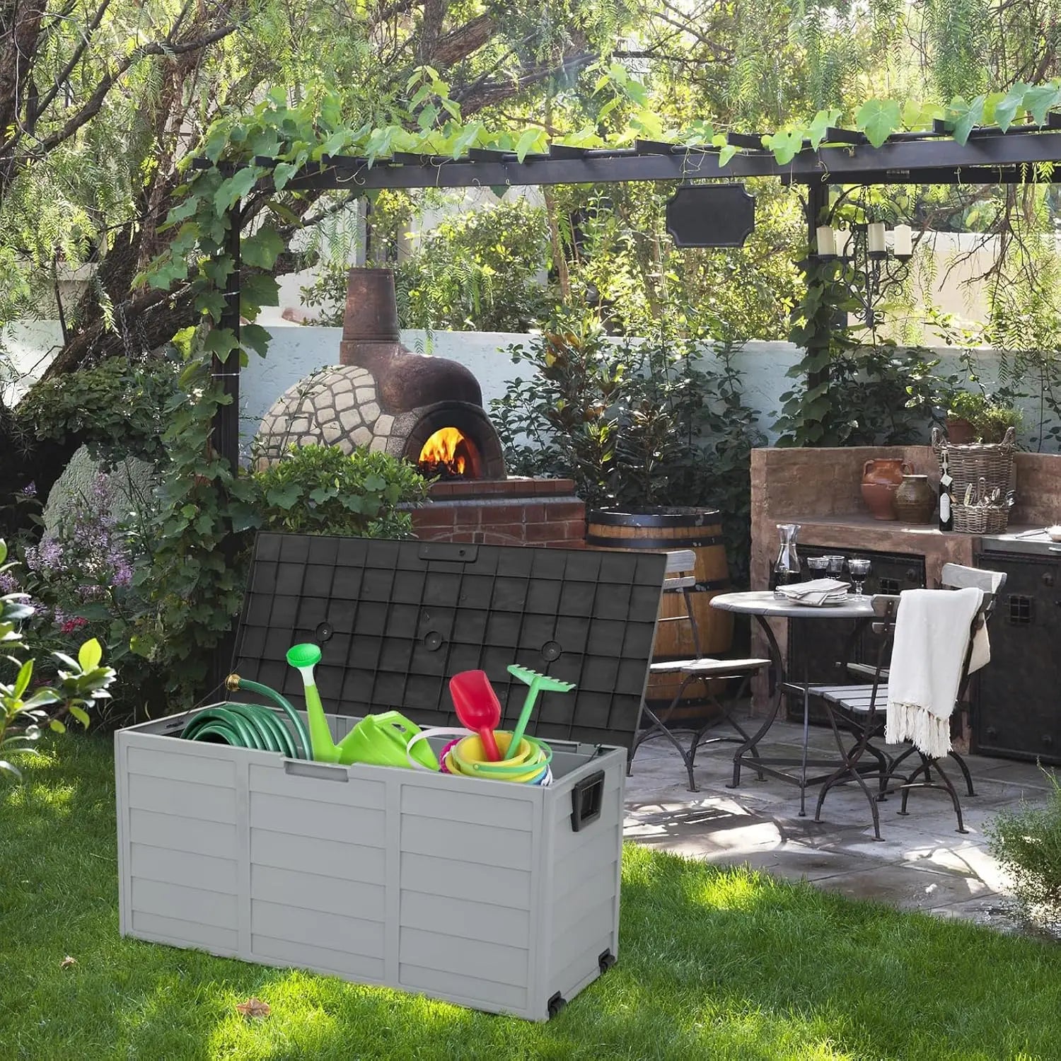 75 Gallon Outdoor Storage Box, Lockable Plastic